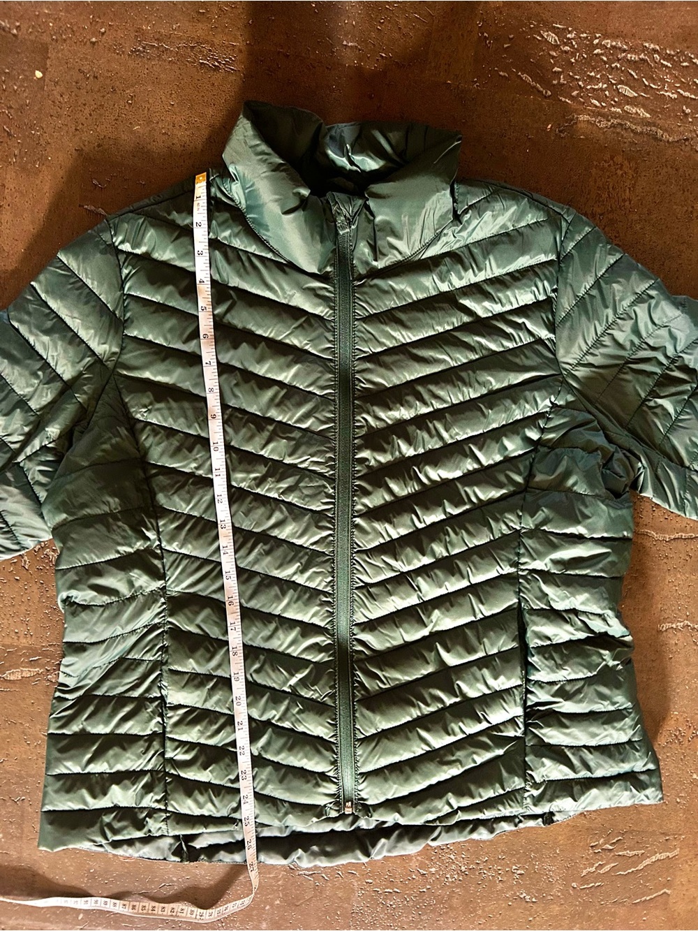 OLD NAVY Green Lightweight Quilted Puffer Jacket - Picture 7 of 9